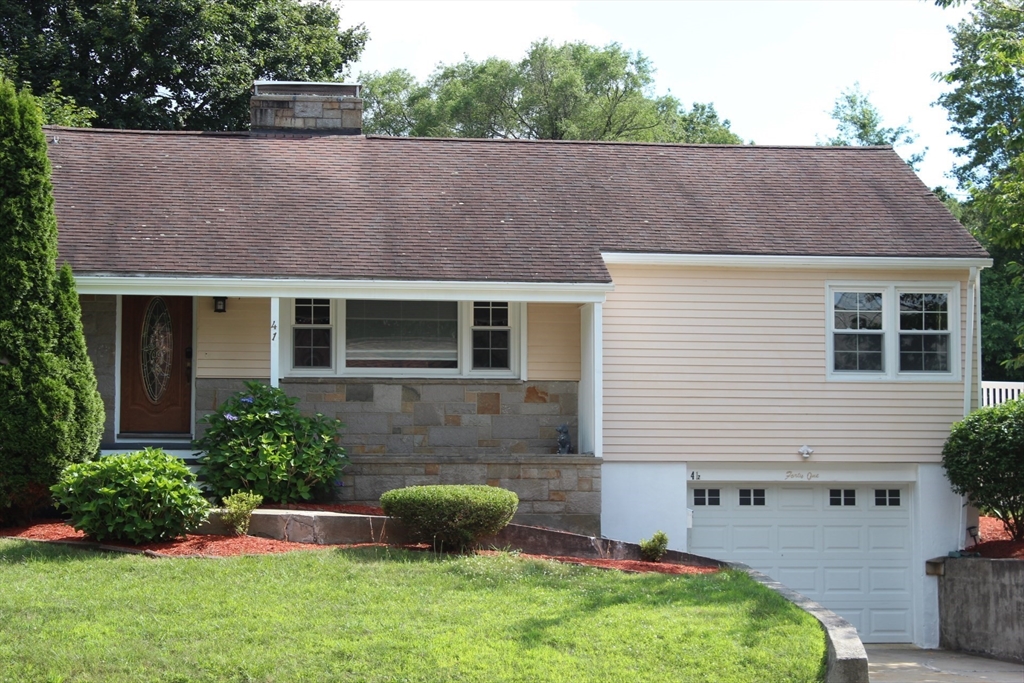 41 Eagle Road Worcester, MA 01605 - Photo 1 of 28