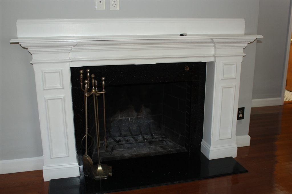 41 Eagle Road Worcester, MA 01605 - Photo 7 of 28