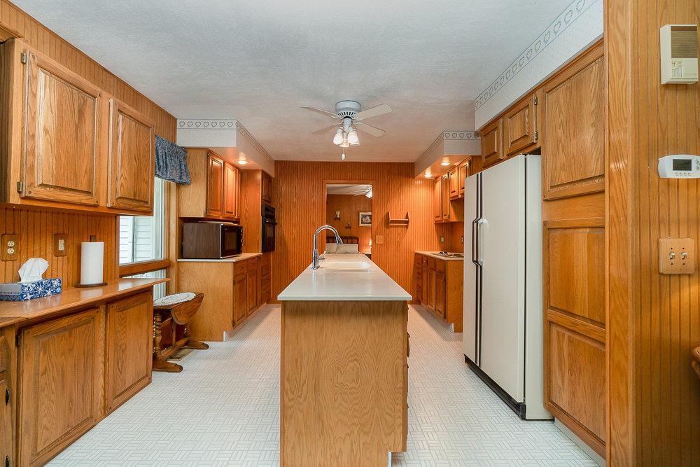 632 Ridge Road Harrison, MI 48625 - Photo 11 of 51