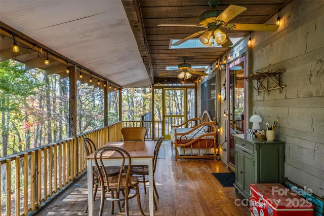 $535,000 | 499 East Poplar Drive, Hendersonville, NC 28792