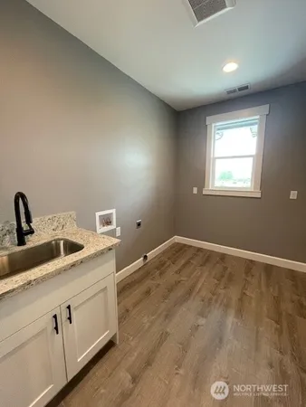 $535,000 | 9 Columbia Vw Drive, Brewster, WA 98812