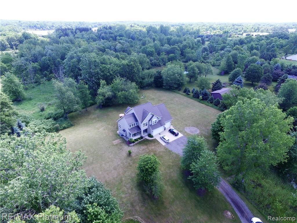 4501 Bentley Lake Road Howell, MI 48843 - Photo 35 of 40 DJI_0063.JPG