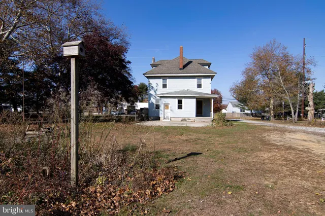 a view of under construction room