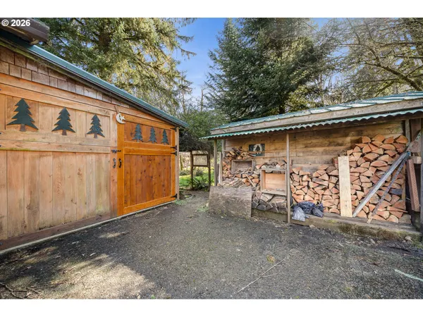 $499,000 | 26903 Trask River Road, Tillamook, OR 97141