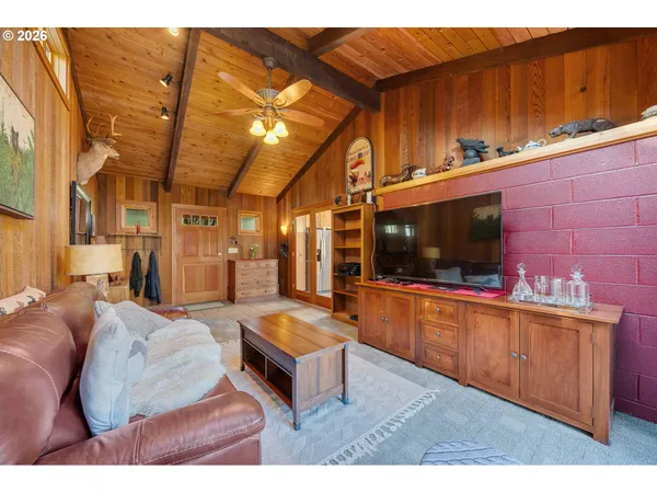 $499,000 | 26903 Trask River Road, Tillamook, OR 97141