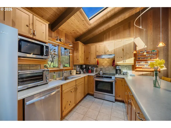 $499,000 | 26903 Trask River Road, Tillamook, OR 97141