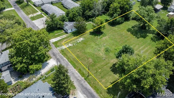 $26,500 | 404 West Lott Street, Jerseyville, IL 62052