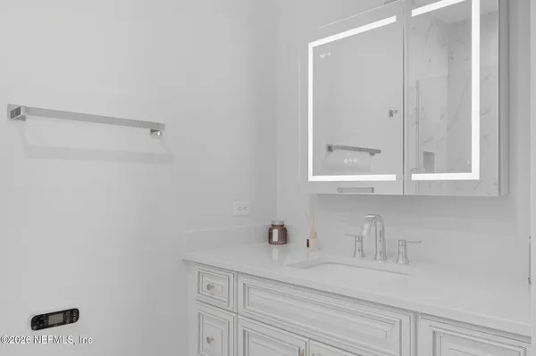 $7,000 | 200 Ocean Crest Drive, Unit 1111, Palm Coast, FL 32137