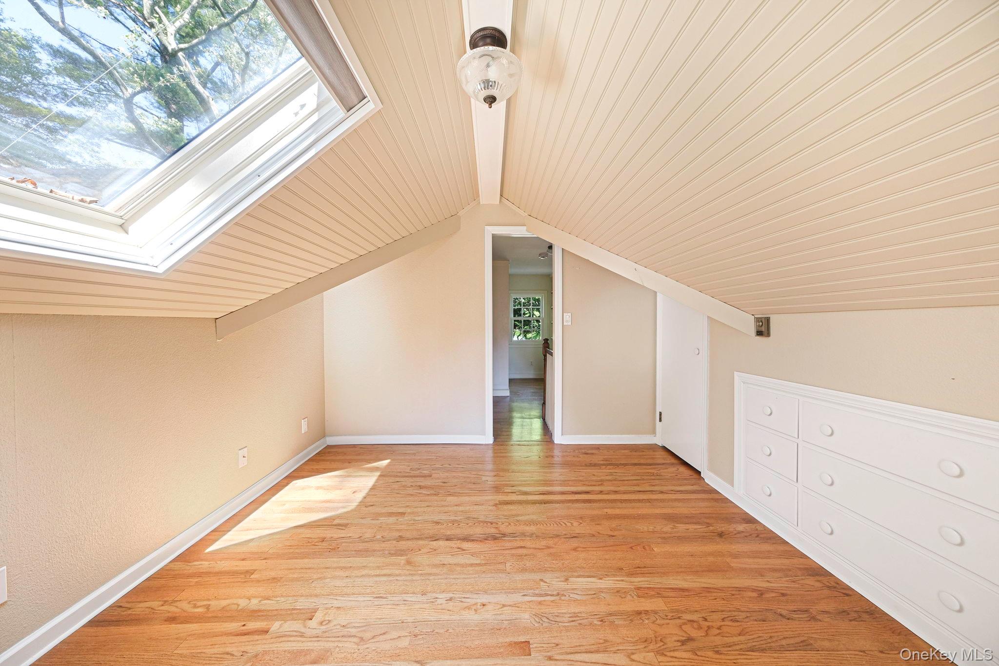 194 Huntington Bay Road Huntington, NY 11743 - Photo 41 of 50