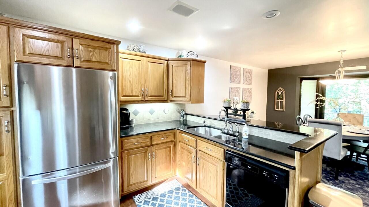 448 Riley Street Holland, MI 49424 - Photo 7 of 23 RileyFrig