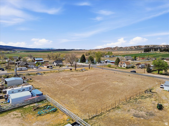 90 West Canyon Road Mayfield, UT 84643 - Photo 4 of 11