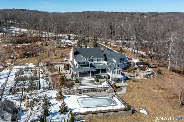 $3,100,000 | 4 Sunrise Lane, Bridgewater, CT 06752