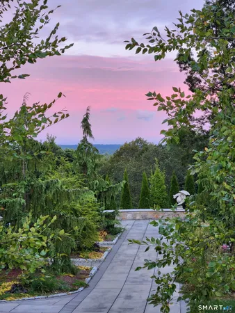 $3,100,000 | 4 Sunrise Lane, Bridgewater, CT 06752