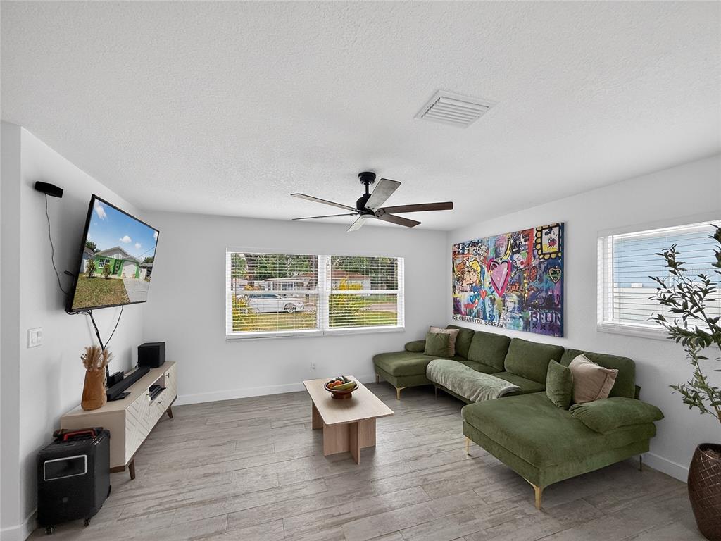 2311 West Kentucky Avenue Tampa, FL 33607 - Photo 9 of 63