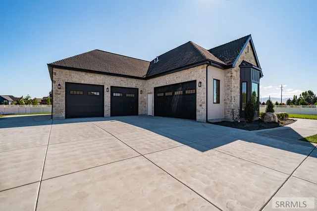 $1,650,000 | 6369 Glass Mountain Boulevard, Idaho Falls, ID 83404