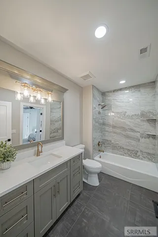 $1,650,000 | 6369 Glass Mountain Boulevard, Idaho Falls, ID 83404