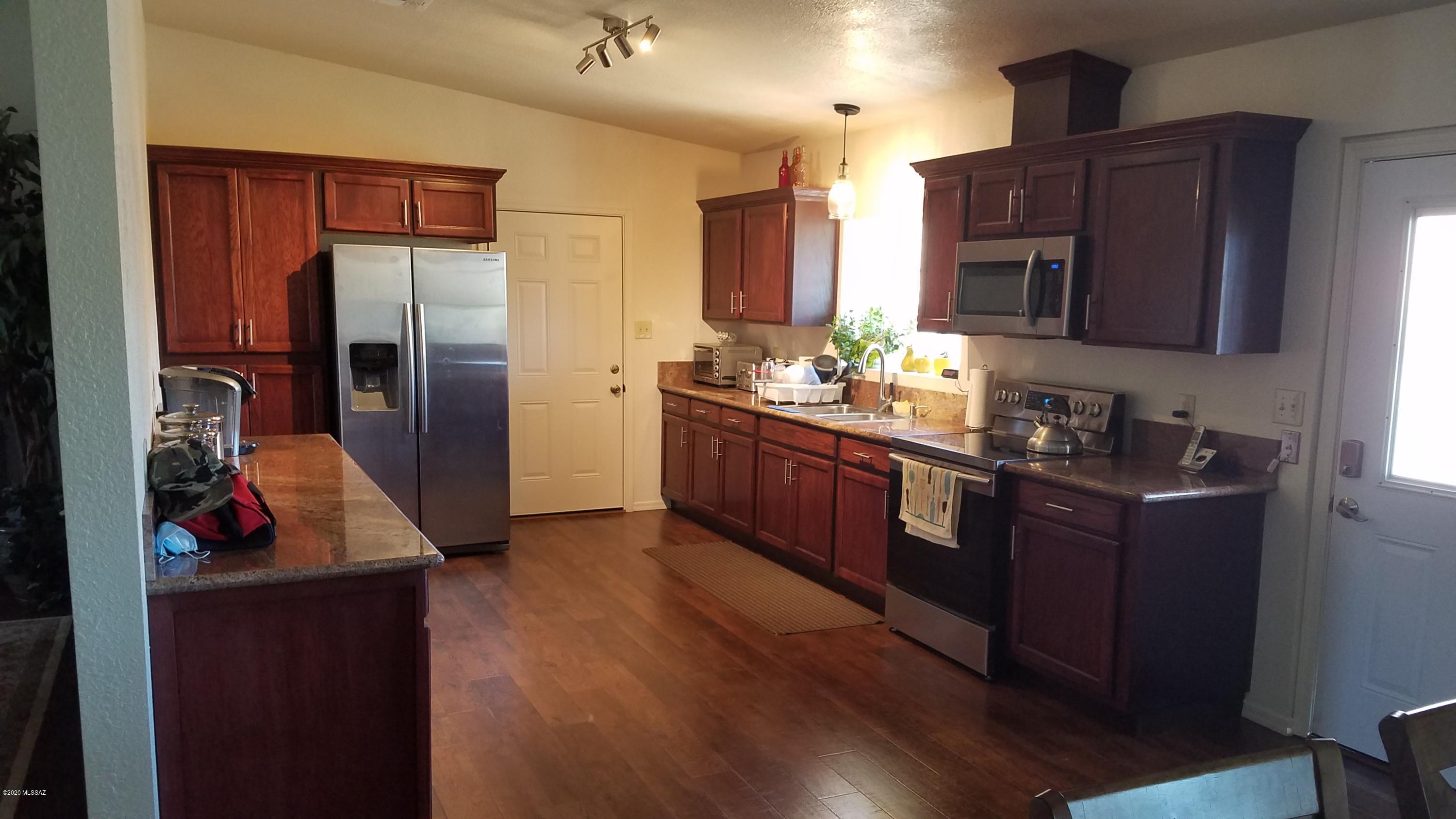 603 Via Taxco Rio Rico, AZ 85648 - Photo 4 of 35