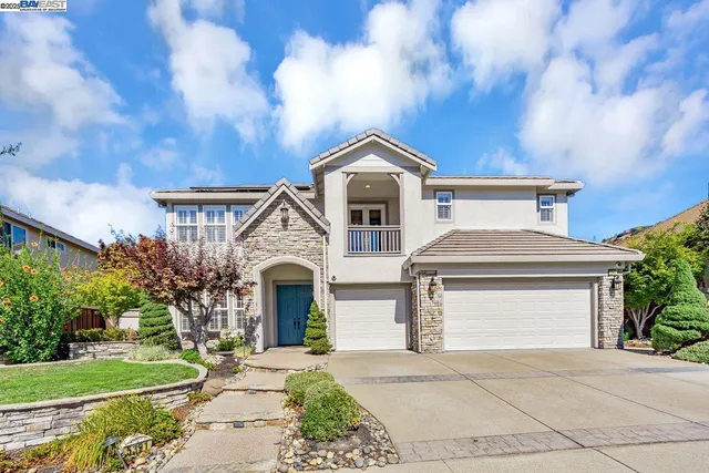 $1,595,000 | 5391 Fernbank Drive, Concord, CA 94521