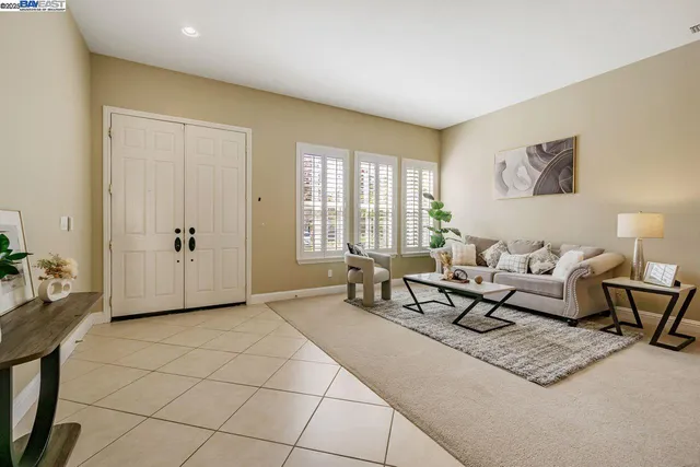 $1,595,000 | 5391 Fernbank Drive, Concord, CA 94521