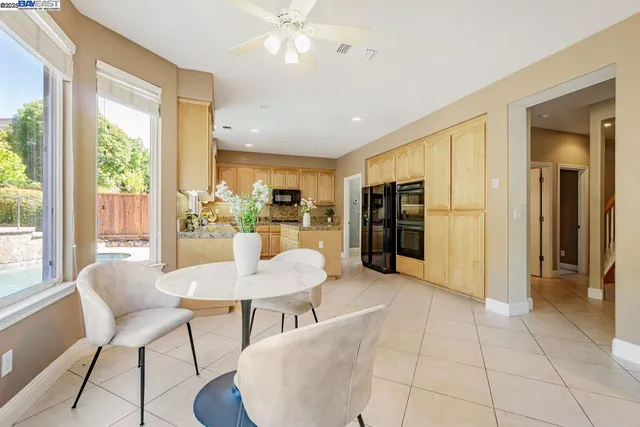 $1,595,000 | 5391 Fernbank Drive, Concord, CA 94521