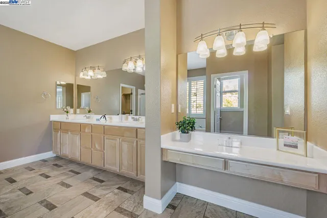 $1,595,000 | 5391 Fernbank Drive, Concord, CA 94521