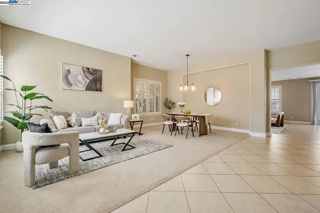 $1,595,000 | 5391 Fernbank Drive, Concord, CA 94521