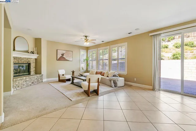 $1,595,000 | 5391 Fernbank Drive, Concord, CA 94521