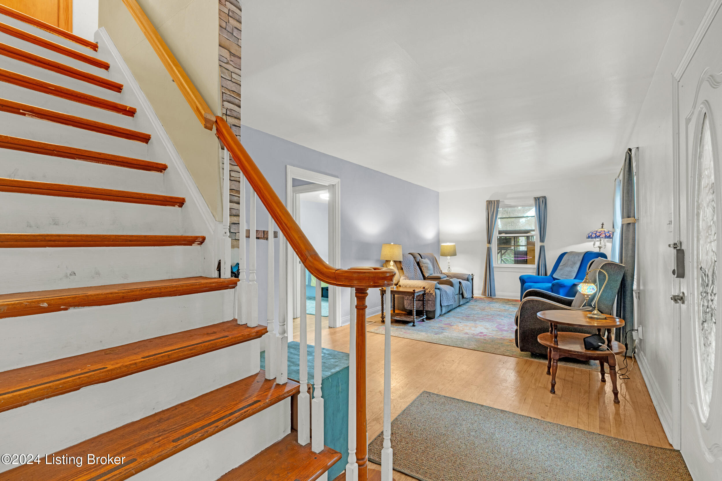 812 Palatka Road Louisville, KY 40214 - Photo 5 of 35 DSC03040