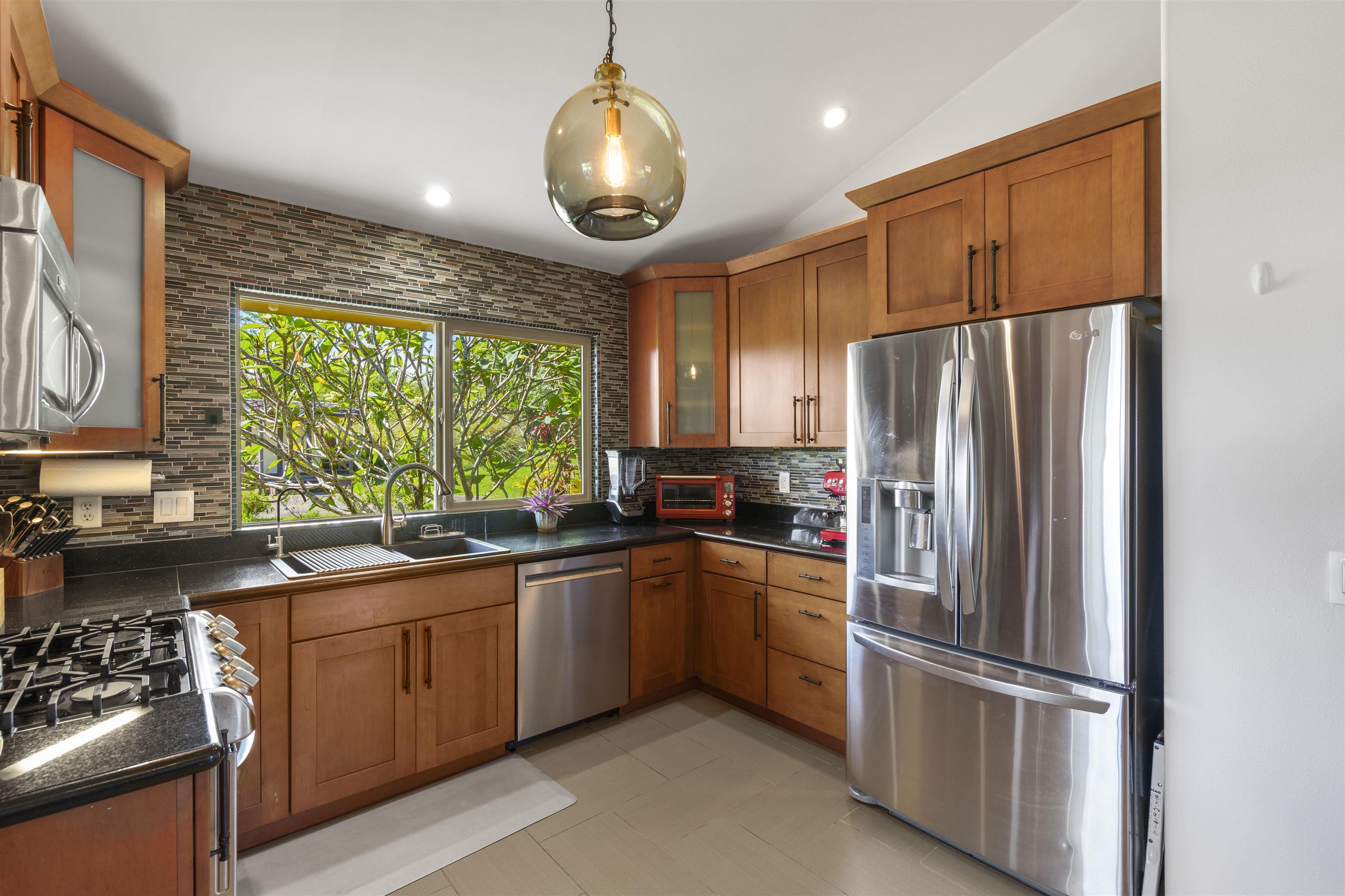 51 West Waipio Road Haiku, HI 96708 - Photo 10 of 50