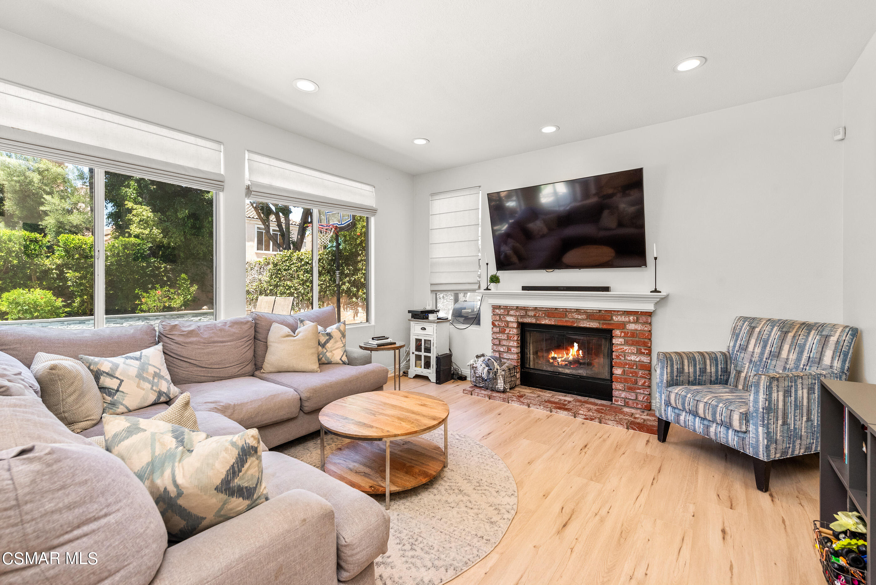 4309 Cedardale Road Moorpark, CA 93021 - Photo 11 of 49 4309 Cedardale Rd Moorpark-11