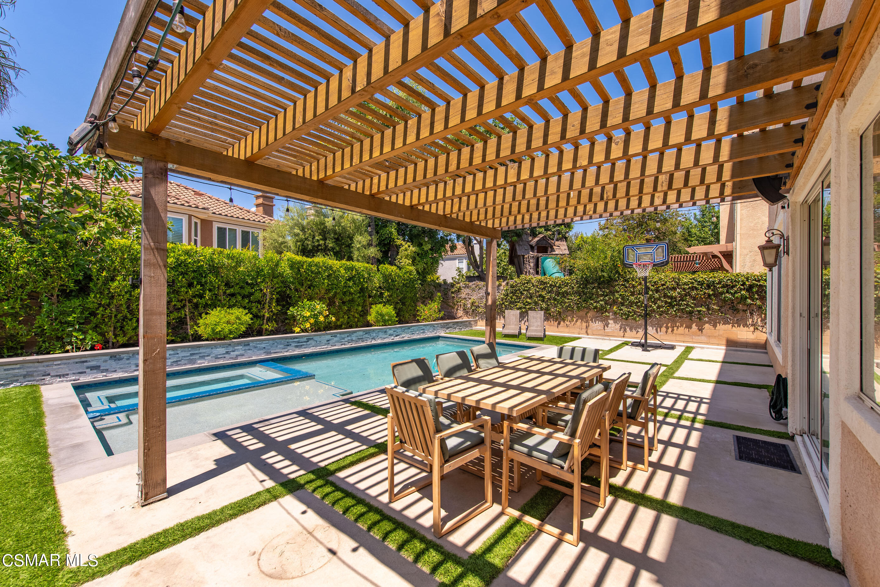 4309 Cedardale Road Moorpark, CA 93021 - Photo 32 of 49 4309 Cedardale Rd Moorpark-33