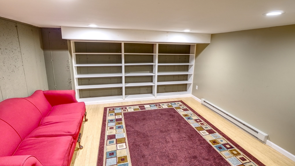 86 Forest Ridge Road West Springfield, MA 01089 - Photo 32 of 34
