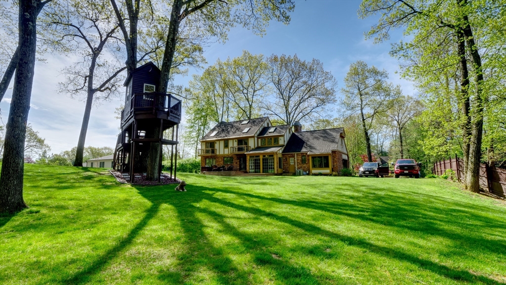 86 Forest Ridge Road West Springfield, MA 01089 - Photo 5 of 34