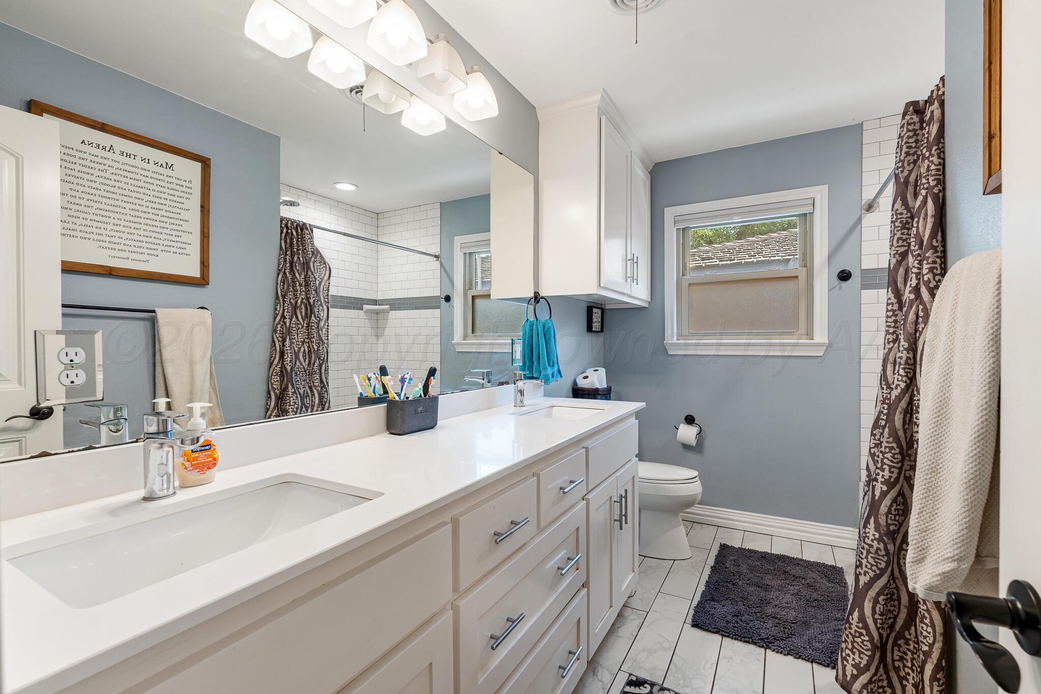 2307 Larry Street Amarillo, TX 79106 - Photo 25 of 35 Main bath