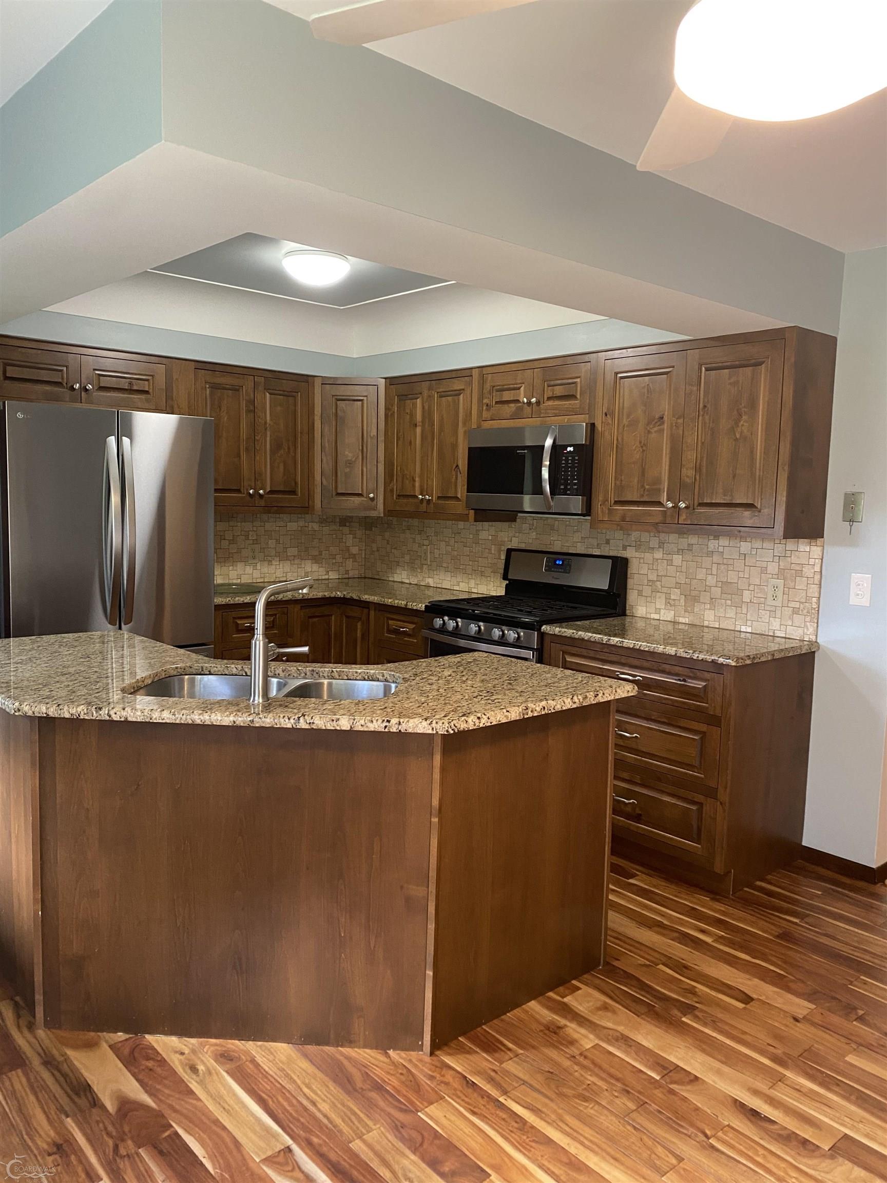 5750 Secord Lake Road Leonard, MI 48367 - Photo 17 of 91 50158539-7d9c1fff-797c-417b-9d95-adfb7d4945cc.JPG