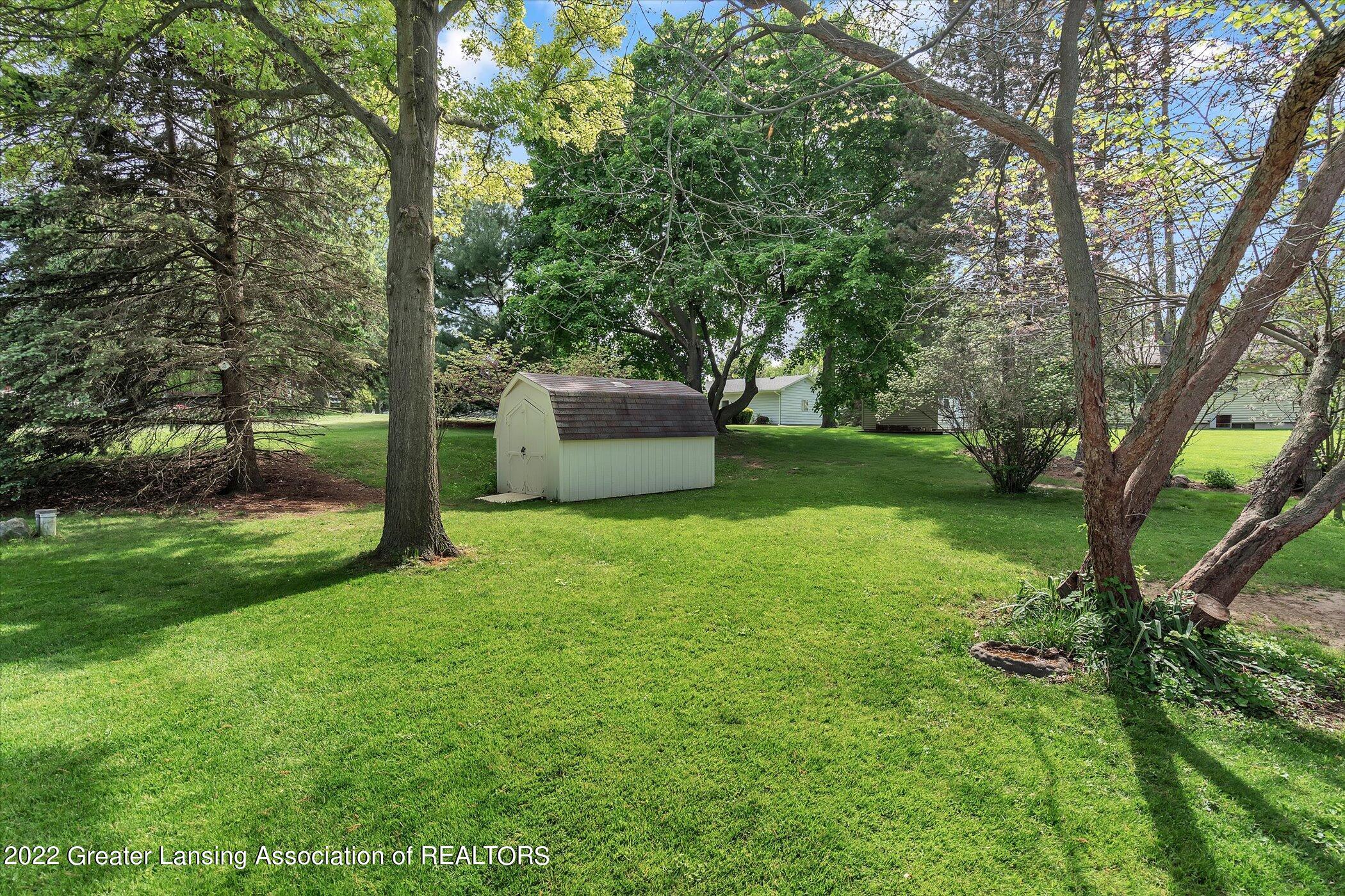 12854 Rambler Road Dewitt, MI 48820 - Photo 35 of 48 Backyard View