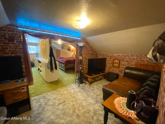 $320,000 | 46 Park Circle, Kellogg, ID 83837