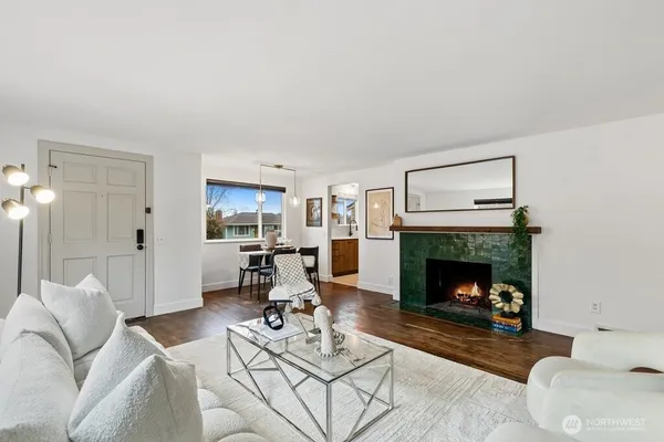 $695,000 | 9444 26th Avenue Southwest, Seattle, WA 98106