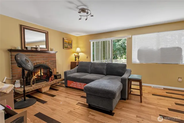 $665,000 | 2203 Lincoln Place Southeast, Renton, WA 98055