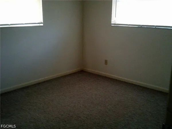 $1,400 | 1405 Juddale Street East, Lehigh Acres, FL 33936