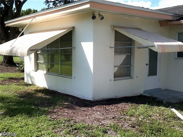 $1,400 | 1405 Juddale Street East, Lehigh Acres, FL 33936