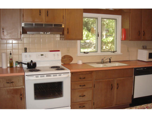 64 Higgins Road Framingham, MA 01701 - Photo 3 of 8 Gallery Image 3