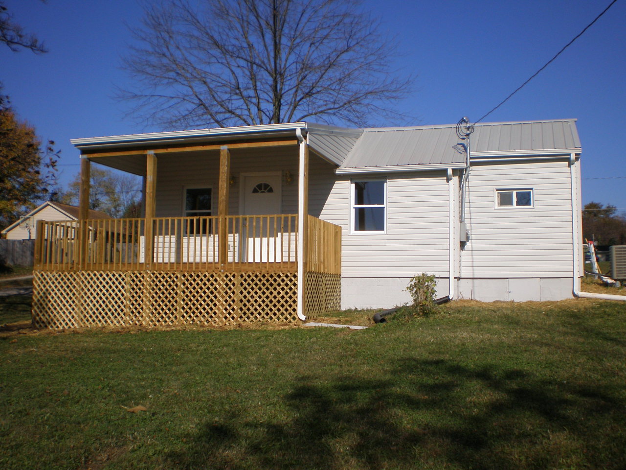 911 North Mill Road Salem, VA 24153 - Photo 1 of 7 Front View