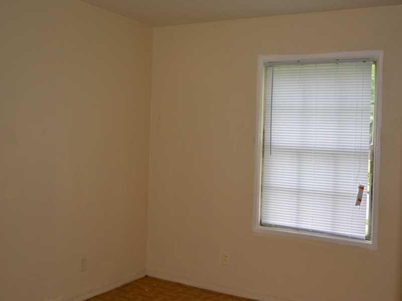 3653 Richelieu Road Indianapolis, IN 46226 - Photo 9 of 10 Gallery Image 9