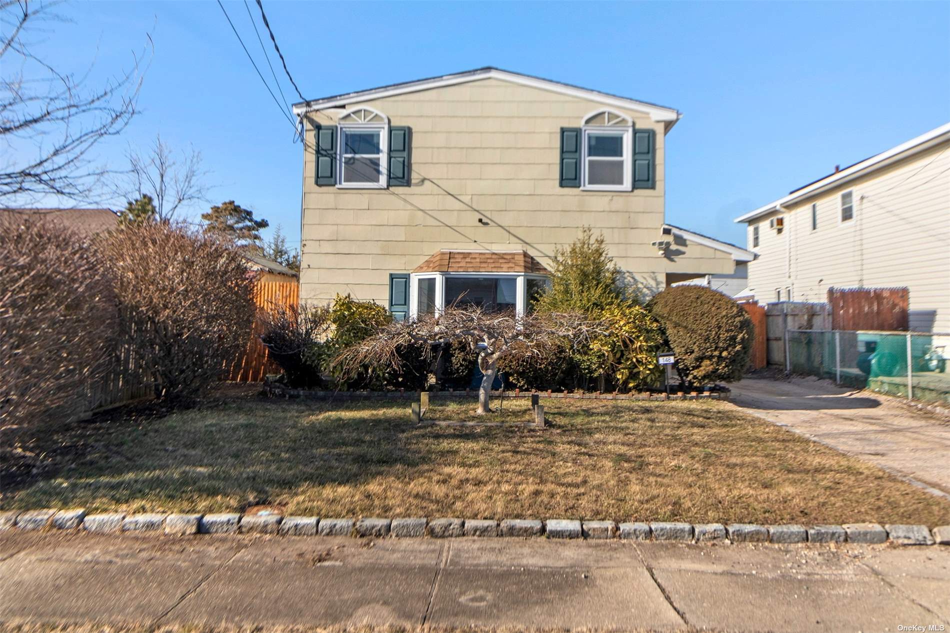 148 West Santa Barbara Road Lindenhurst, NY 11757 - Photo 1 of 1 Gallery Image 1