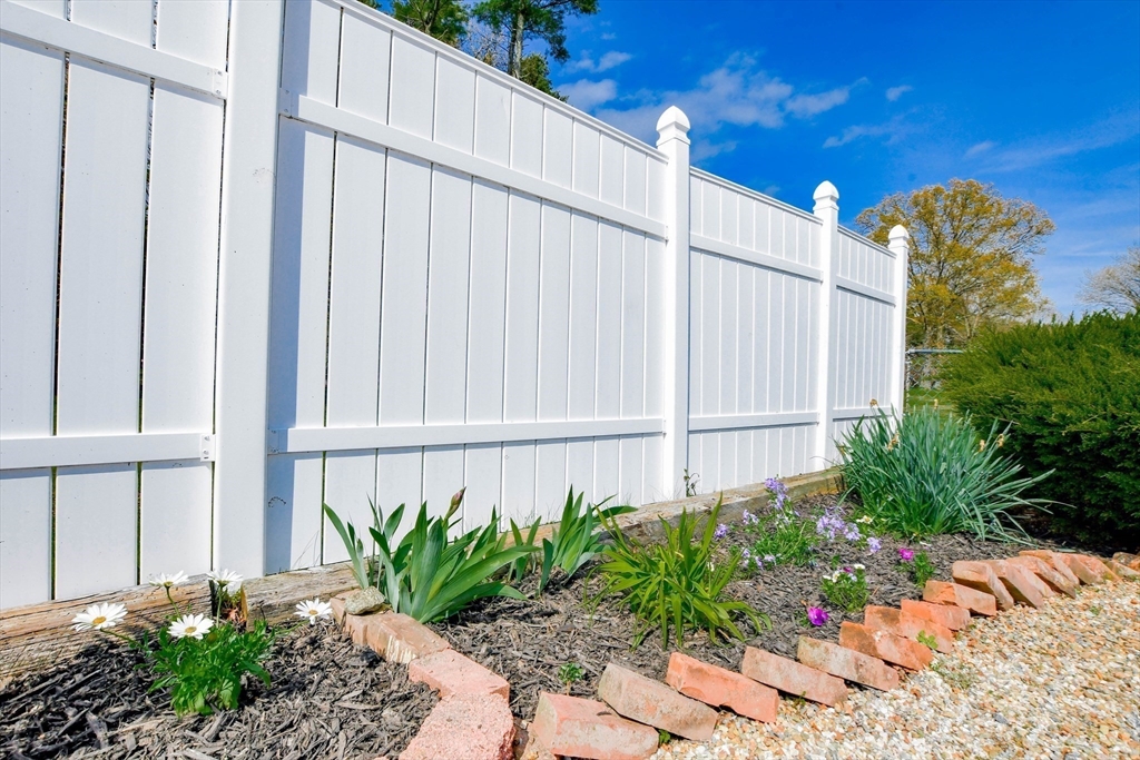 60 Mendell Road Rochester, MA 02770 - Photo 15 of 42 a house with a outdoor space
