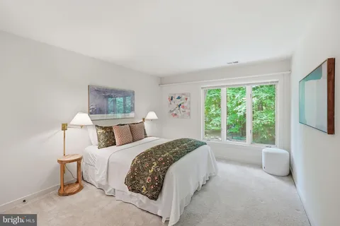 $1,829,000 | 11815 Beekman Place, Rockville, MD 20854