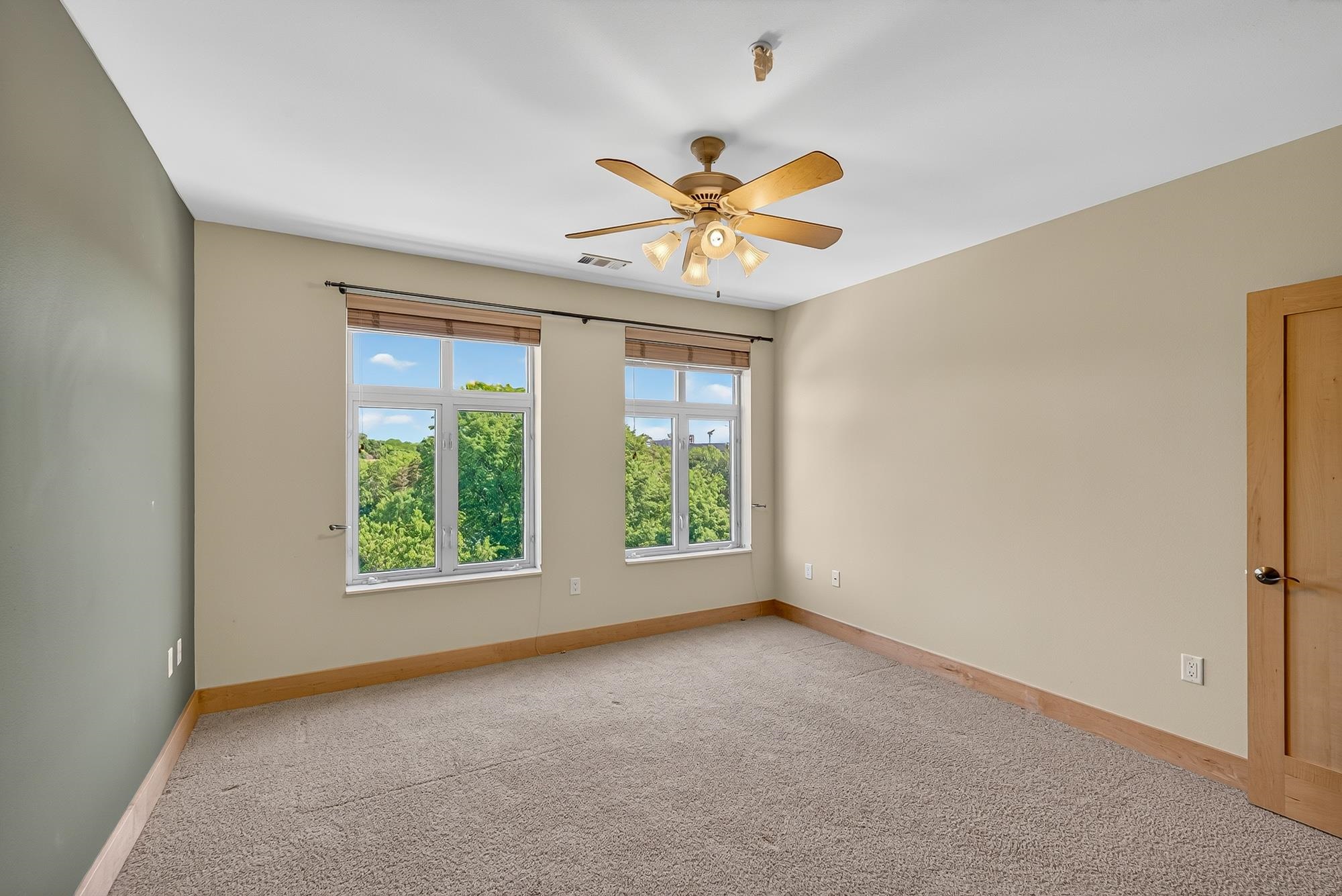 1802 Monroe Street, Unit 40102 Madison, WI 53711 - Photo 37 of 62