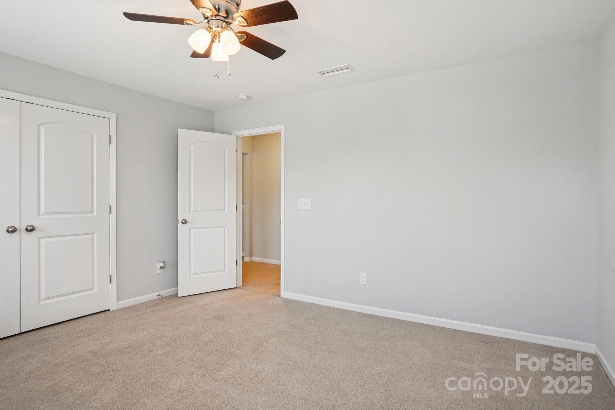 9403 Fernspray Road Charlotte, NC 28215 - Photo 22 of 48 Gallery Image 22