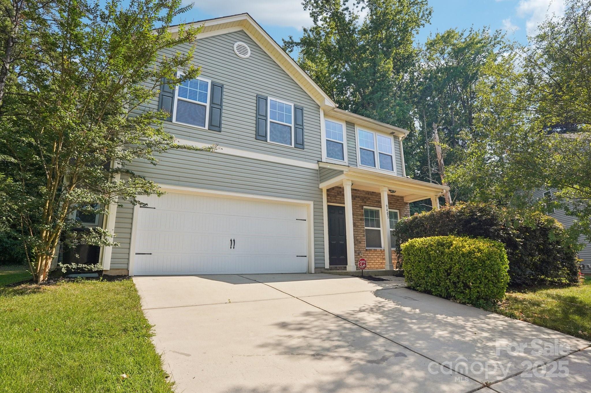 9403 Fernspray Road Charlotte, NC 28215 - Photo 4 of 48 Gallery Image 4